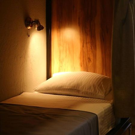 Hostel Nomad 第比利斯 外观 照片