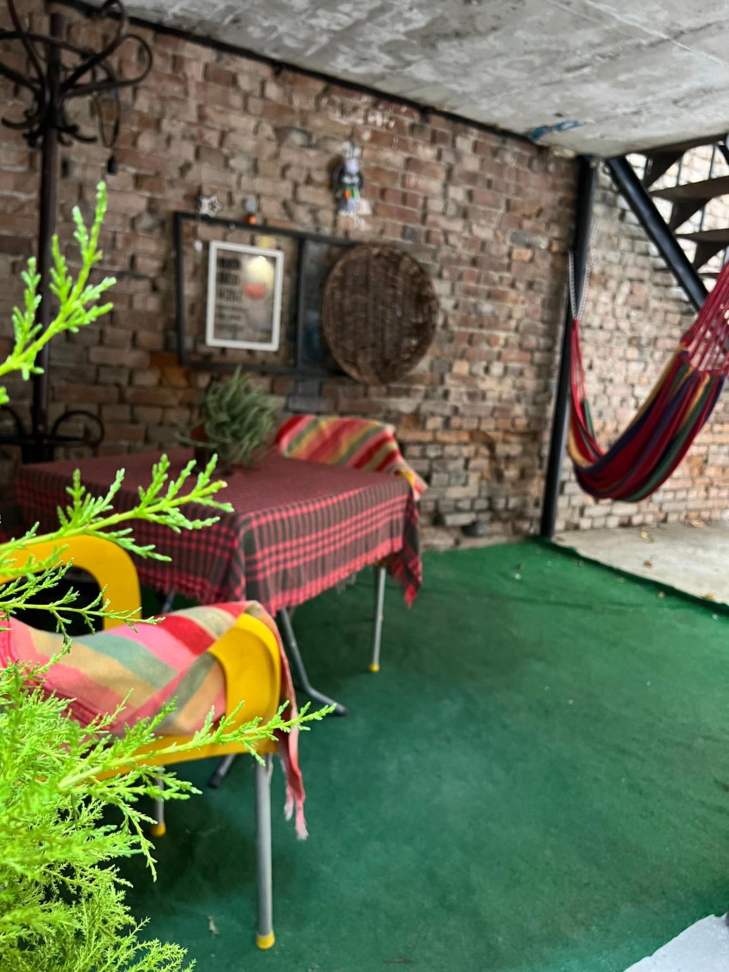 Hostel Nomad 第比利斯 外观 照片
